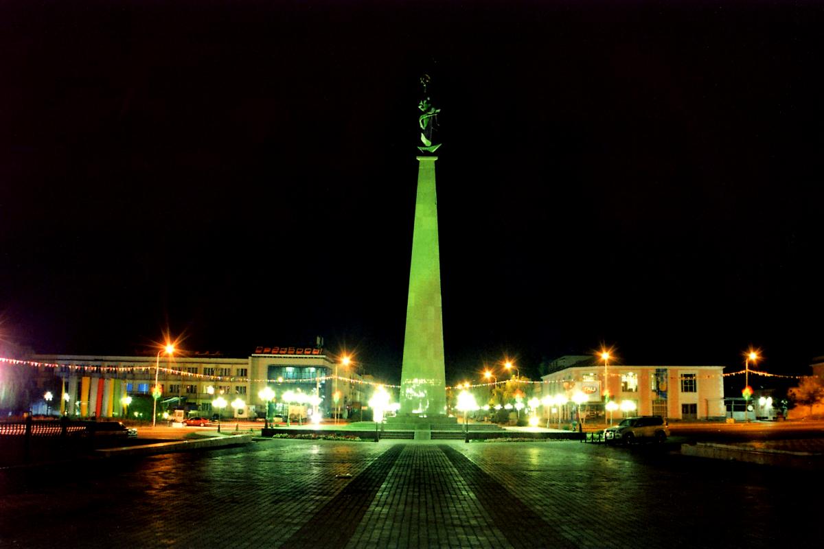 Plaza_Shymkent.jpg